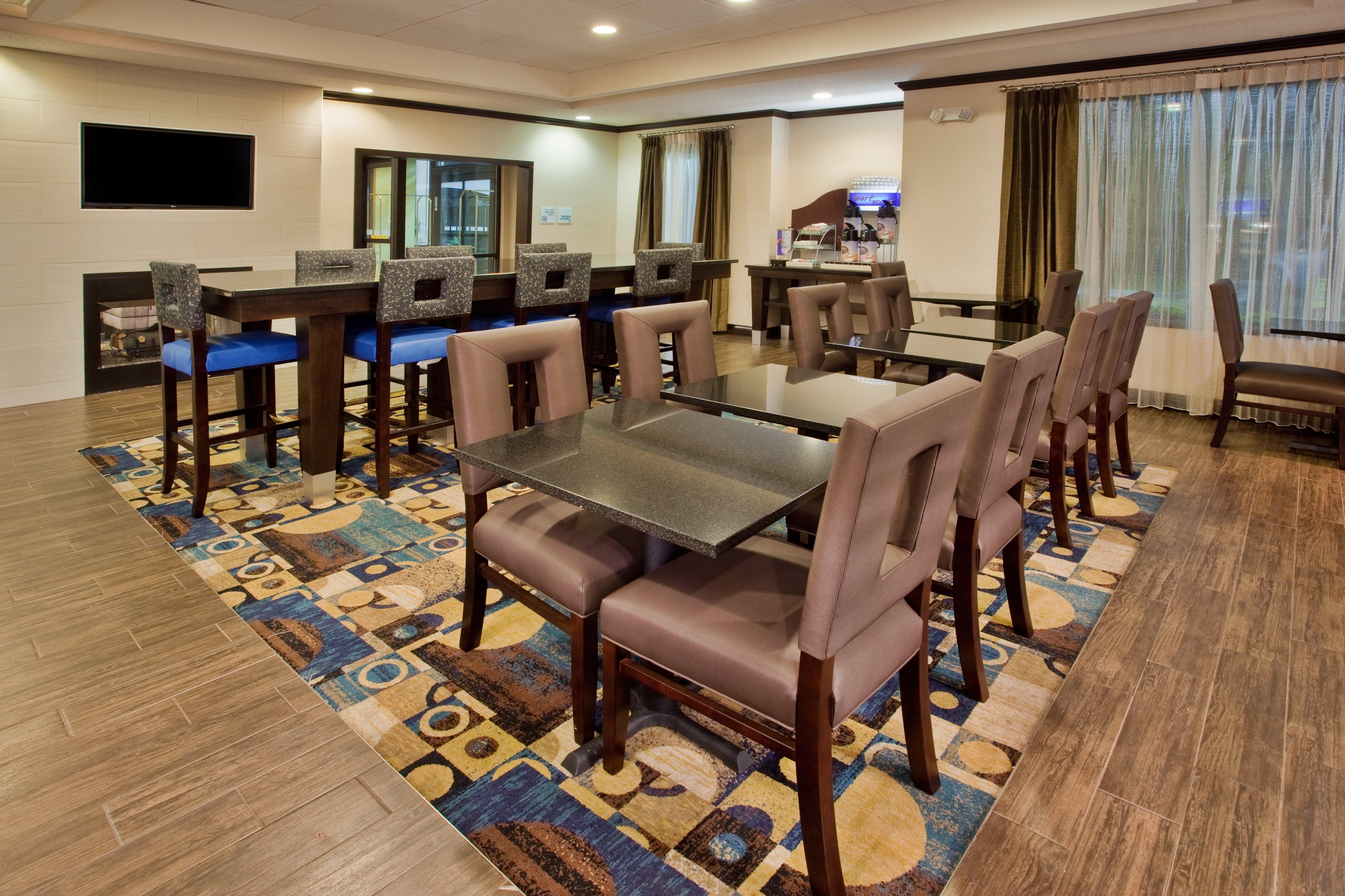 Holiday Inn Express & Suites Buford Ne - Lake Lanier By Ihg Eksteriør billede